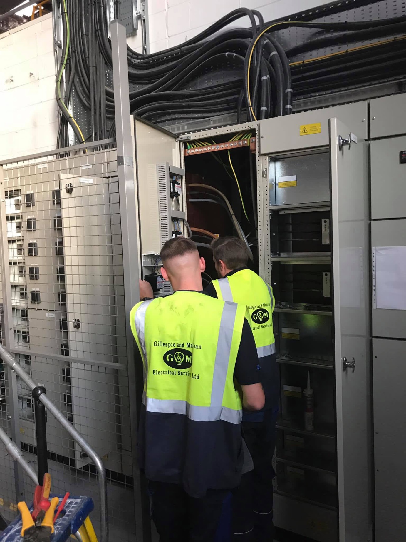 Electricians Apprentice Jobs - 4qvpb3s